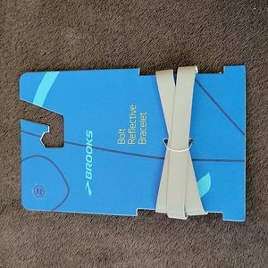 Brooks Bolt Reflective Bracelet New